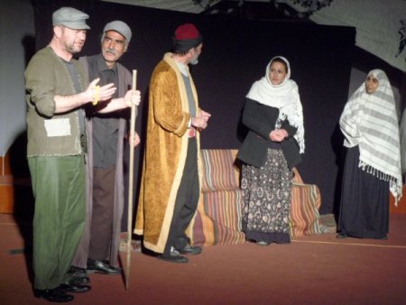 Sart'ta 'Unutulanlar (Yemen Türküsü)' Oyunu Sahnelendi