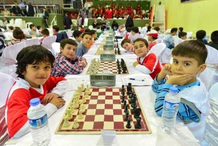 Satranç tutkunları Kahramanmaraş'ta buluştu