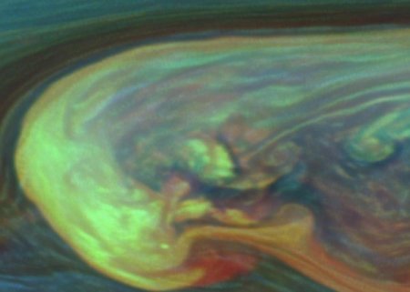 Satürn’de Dev Fırtına: Sesi Ve Görüntüleri Kaydedildi