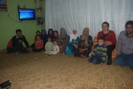 Savaş yüzünden paramparça olmuş hayatlara Ceylanpınarlılar kucak açtı