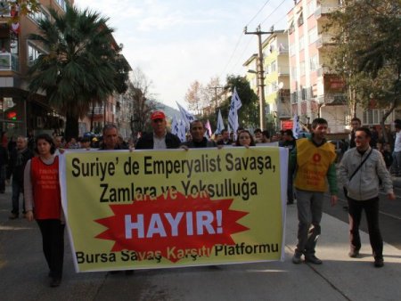 Savaşa karşı yürüdüler fakat Esed'e destek verdiler