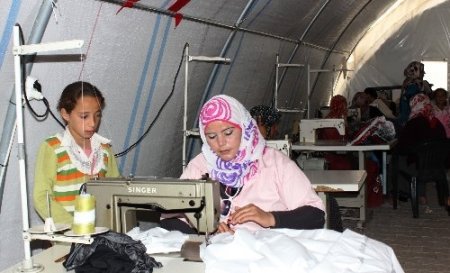 Savaşın travmasını yaşayan Suriyeli sığınmacılara ‘kültürel’ terapi