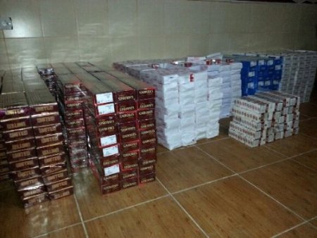 Savaştan kaçan Suriyeli 9 bin 500 paket sigara ile yakalandı
