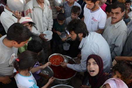Savaştan kaçan Suriyeliler, salgın hastalık tehdidiyle boğuşuyor