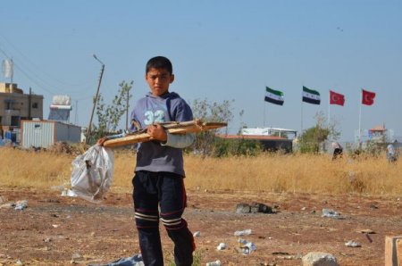 Savaştan kaçan Suriyeliler, salgın hastalık tehdidiyle boğuşuyor