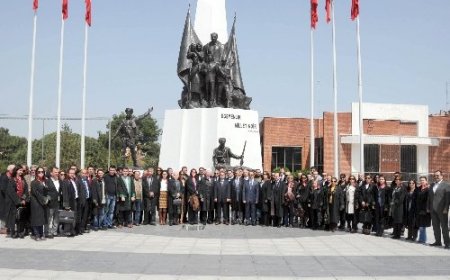 'Savunma mesleği zor bir süreçten geçiyor'