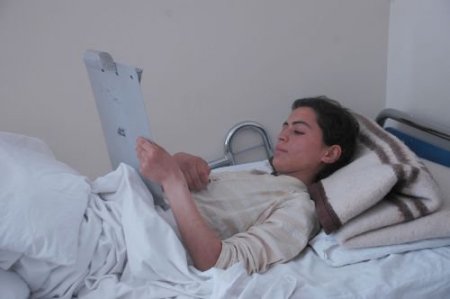 Sbs'ye Hastanede Girdi