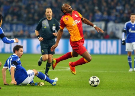 Schalke 04: 2 - Galatasaray: 3