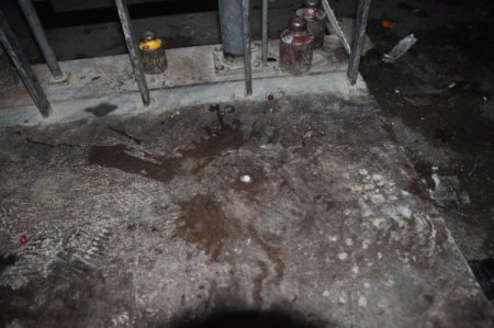 Sebze haline uçaksavar mermisi isabet etti