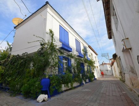 Seferihisar'daki Kaleiçi evleri sağlıklılaştırılacak