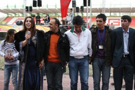 Seher Dilovan'dan İzzet Yıldızhan'a Süre Tepkisi
