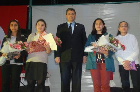 'Şehide en güzel mektubu' yazdılar ödülü kaptılar