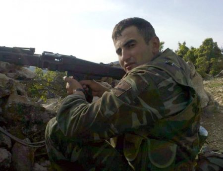 Şehidin babası: Hakkını helal et oğlum, onları sevindirmemek için ağlamayacağım