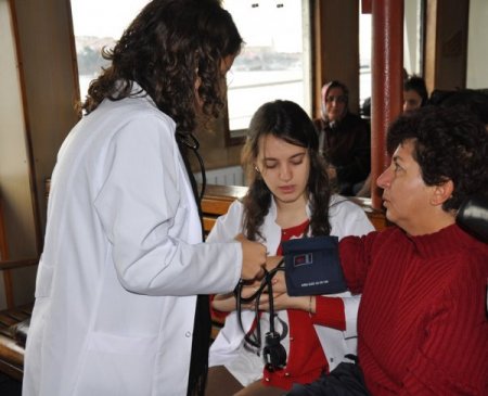 Şehir Hatları, yolcularına sağlık sigortası yapıyor