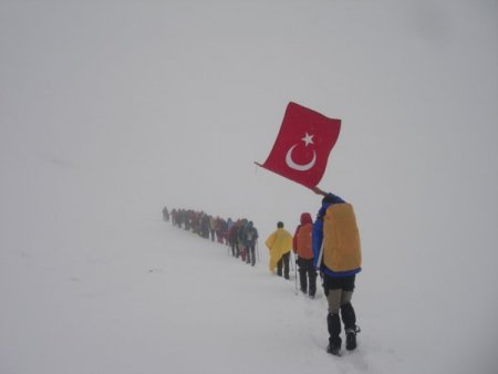 Şehirde Güneş, Uludağ'da Kar Keyfi