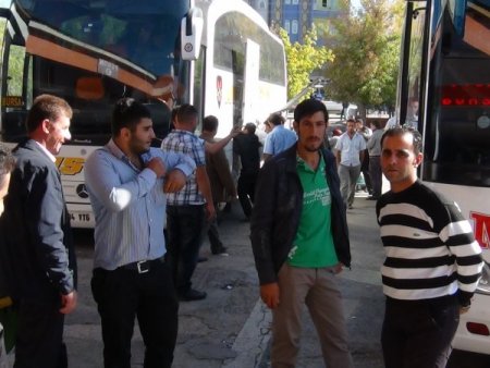 Şehirlerarası otobüs terminalinde bayram yoğunluğu başladı