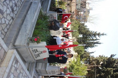 Şehit aileleri ve gazilere 'Devlet övünç madalyalası' verildi