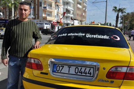 Şehit Ailelerini Ücretsiz Taşıyor