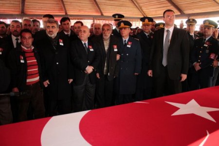 Şehit annesi: Bize çok emeğin geçti, hakkını helal et yavrum