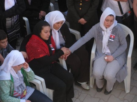 Şehit Astsubay Gümüş, Son Yolculuğuna Damatlığıyla Uğurlandı