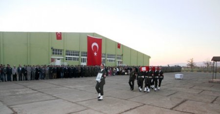 Şehit Astsubay İlker Düzova için tören düzenlendi