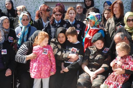 Şehit Cihat Akkaya, İzmir’de Tekbirlerle Uğurlandı