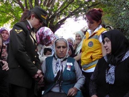 Şehit Dildari gözyaşları arasında toprağa verildi