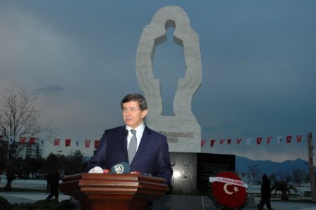 Şehit diplomatlar, Davutoğlu’nun katıldığı törenle anıldı