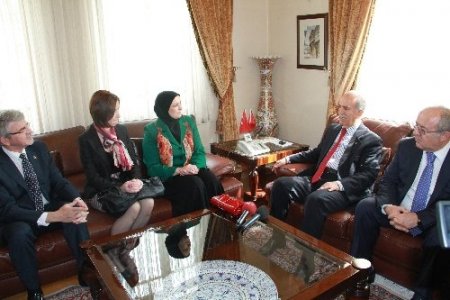 Şehit eşi Bosnalı bayan belediye başkanı, işbirliği için Bursa’da