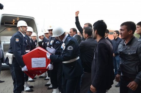 Şehit eşinden ağlatan veda: Ben onu çok seviyordum