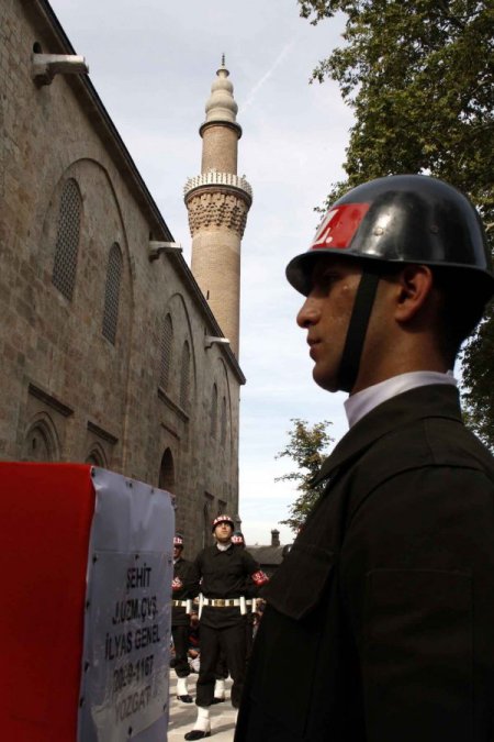 Şehit Genel, dualarla ebediyete uğurlandı