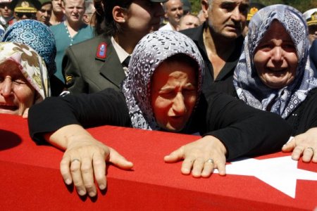 Şehit Güleç, binlerce insan tarafından ebediyete uğurlandı