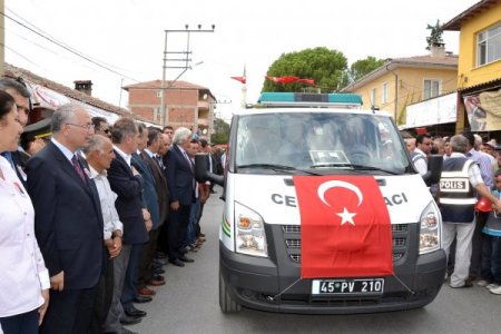 Şehit Güler'in eşi: Haydi kalk, kendi arabamızda köyümüze gideceğiz
