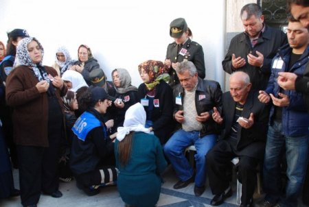 Şehit karakol komutanı İskenderun'da tekbirler eşliğinde uğurlandı