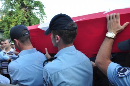 Şehit Komiser Cem Kerman’ın Naaşı Edirne'ye Getirildi