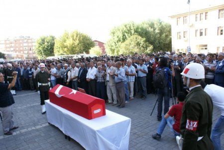 Şehit onbaşı Emin Çağun, Iğdır'da ebediyete uğurlandı