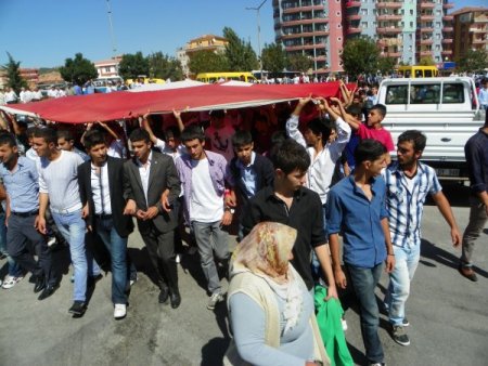 Şehit Onbaşı Sandalcı'nın cenazesi, memleketi Kırıkkale'de toprağa verildi