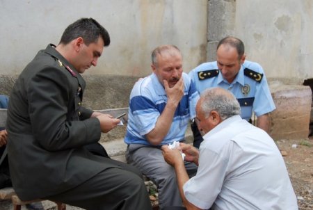 Şehit Özkozanoğlu’nun Baba Evine Ateş Düştü