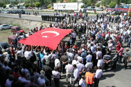 Şehit piyade çavuş Ahmet Aytekin son yolculuğuna uğurlandı