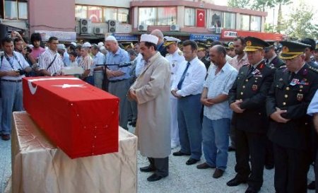 Şehit Piyade Er Öztürk, Tarsus'ta Toprağa Verildi