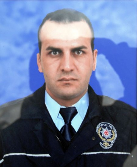 Şehit polis Cengiz Emgizek, memleketine törenle uğurlandı