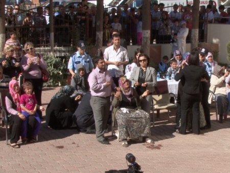 Şehit polis gözyaşlarıyla memleketine uğurlandı