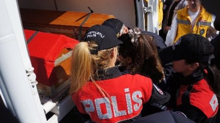 Şehit polis için Emniyet'te tören düzenlendi