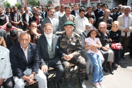 Şehit Polis Memuru İçin Tören Düzenlendi