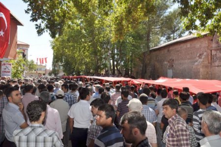 Şehit polis memuru Mahmut Kayan, son yolculuğuna uğurlandı