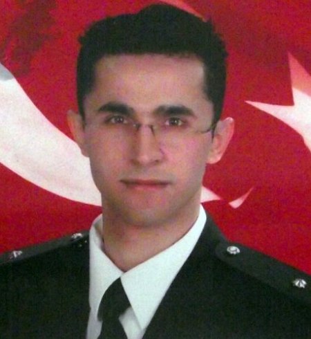 Şehit polis memurunun baba ocağında hüzünlü bekleyiş