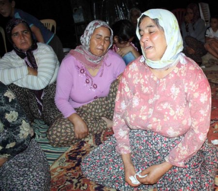 Şehit Polis Memurunun Evinde Yas