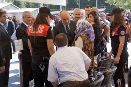 Şehit polis Sinan Aras için tören düzenlendi