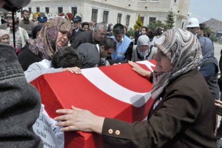 Şehit Polise Hüzünlü Veda