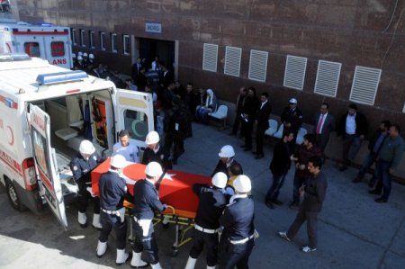 Şehit Polislerin Cenazeleri Diyarbakır’a Getirildi
